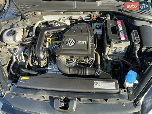 Фольксваген Гольф 2015 у Вінниці на Automoto.ua Чорний Фольксваген Гольф, об'ємом двигуна 1 л та пробігом 146 тис. км за 12500 $, фото 15 на Automoto.ua