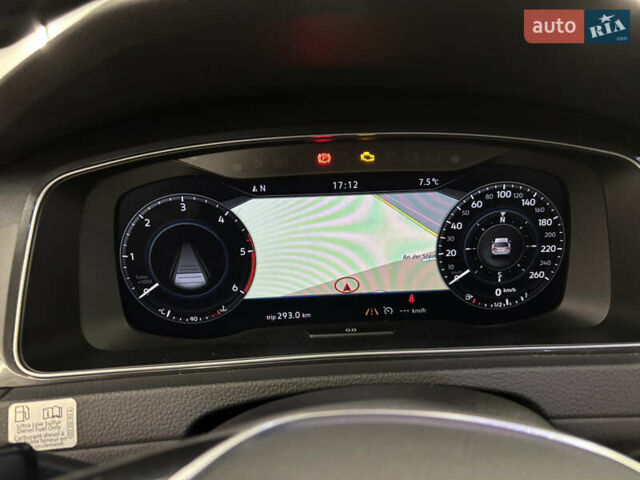 Черный Фольксваген Гольф, объемом двигателя 1.97 л и пробегом 182 тыс. км за 17743 $, фото 26 на Automoto.ua