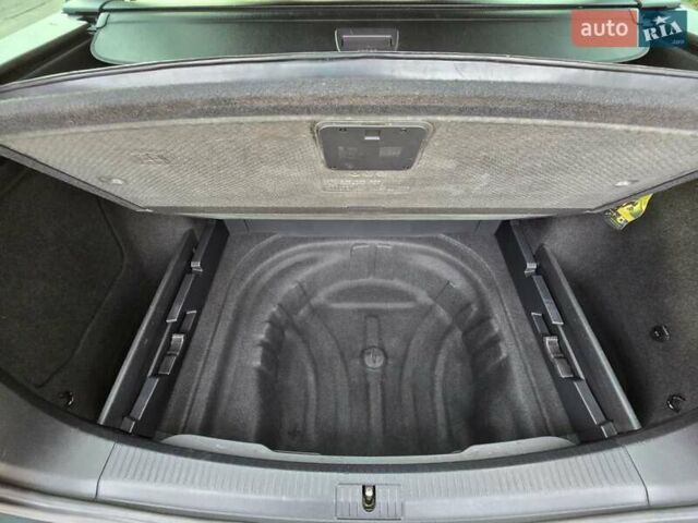 Черный Фольксваген Гольф, объемом двигателя 1.97 л и пробегом 237 тыс. км за 12950 $, фото 33 на Automoto.ua