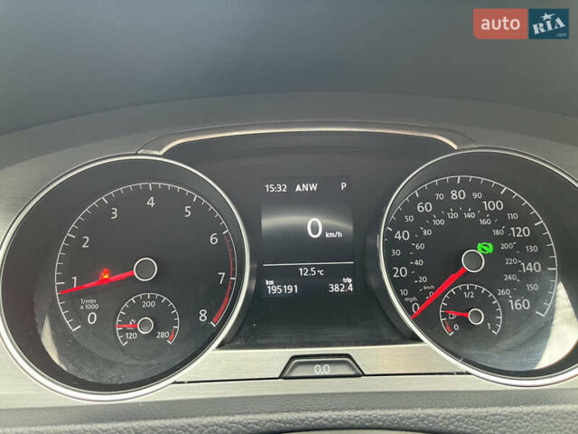 Черный Фольксваген Гольф, объемом двигателя 1.8 л и пробегом 195 тыс. км за 8999 $, фото 23 на Automoto.ua