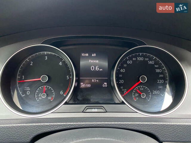 Черный Фольксваген Гольф, объемом двигателя 1.6 л и пробегом 285 тыс. км за 10350 $, фото 37 на Automoto.ua