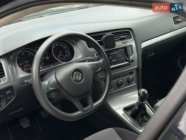 Чорний Фольксваген Гольф, об'ємом двигуна 1.6 л та пробігом 268 тис. км за 10999 $, фото 44 на Automoto.ua