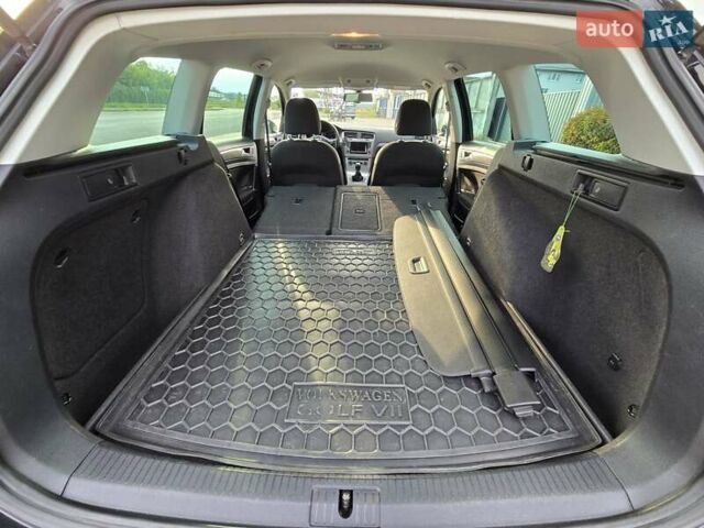 Черный Фольксваген Гольф, объемом двигателя 1.97 л и пробегом 237 тыс. км за 12950 $, фото 37 на Automoto.ua