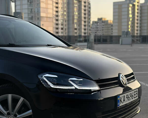 Черный Фольксваген Гольф, объемом двигателя 1.97 л и пробегом 236 тыс. км за 10500 $, фото 3 на Automoto.ua