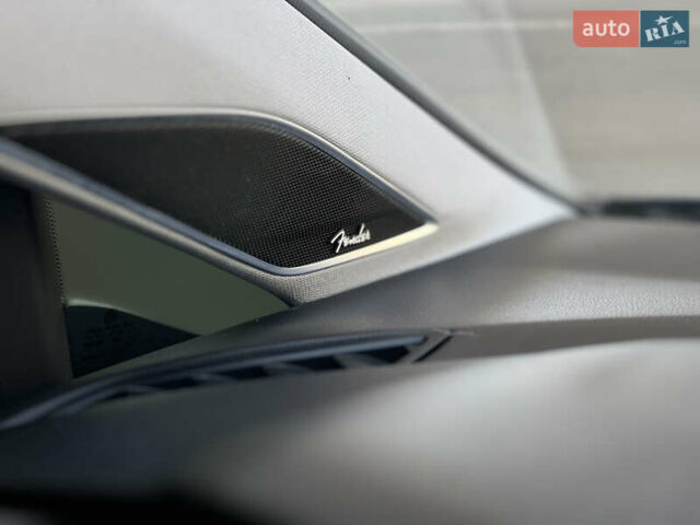 Черный Фольксваген Гольф, объемом двигателя 2 л и пробегом 213 тыс. км за 16999 $, фото 26 на Automoto.ua