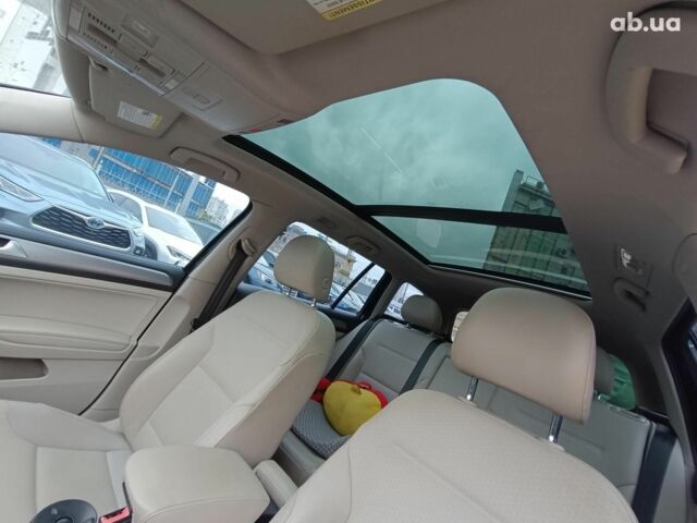 Чорний Фольксваген Гольф, об'ємом двигуна 1.8 л та пробігом 127 тис. км за 12490 $, фото 24 на Automoto.ua