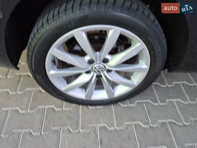 Черный Фольксваген Гольф, объемом двигателя 1.97 л и пробегом 189 тыс. км за 13555 $, фото 41 на Automoto.ua