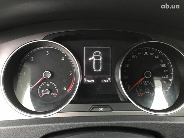Черный Фольксваген Гольф, объемом двигателя 1.6 л и пробегом 240 тыс. км за 10590 $, фото 18 на Automoto.ua