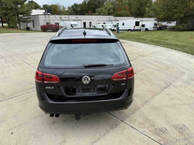 Чорний Фольксваген Гольф, об'ємом двигуна 2 л та пробігом 71 тис. км за 2300 $, фото 5 на Automoto.ua