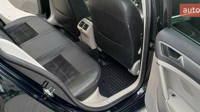 Черный Фольксваген Гольф, объемом двигателя 1.97 л и пробегом 192 тыс. км за 13500 $, фото 17 на Automoto.ua