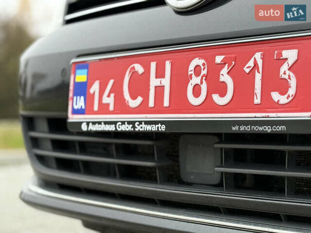 Черный Фольксваген Гольф, объемом двигателя 2 л и пробегом 242 тыс. км за 13290 $, фото 5 на Automoto.ua