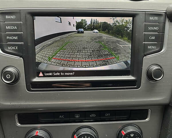 Черный Фольксваген Гольф, объемом двигателя 1.8 л и пробегом 195 тыс. км за 8999 $, фото 36 на Automoto.ua