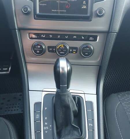 Чорний Фольксваген Гольф, об'ємом двигуна 1.6 л та пробігом 282 тис. км за 10500 $, фото 8 на Automoto.ua