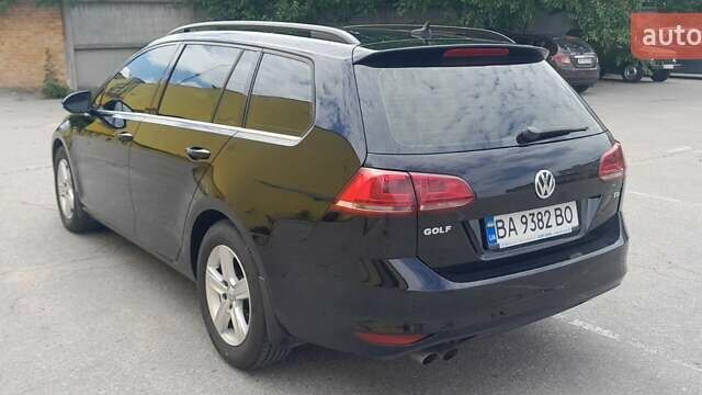 Черный Фольксваген Гольф, объемом двигателя 1.97 л и пробегом 192 тыс. км за 13500 $, фото 2 на Automoto.ua