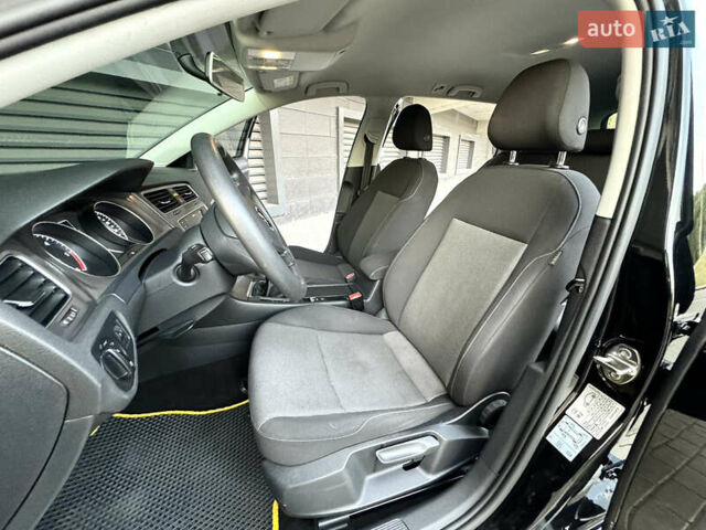 Чорний Фольксваген Гольф, об'ємом двигуна 1.6 л та пробігом 204 тис. км за 10900 $, фото 11 на Automoto.ua