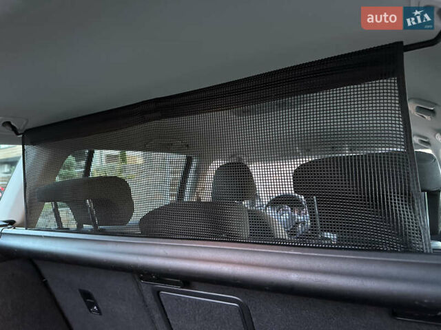 Черный Фольксваген Гольф, объемом двигателя 2 л и пробегом 248 тыс. км за 11999 $, фото 92 на Automoto.ua