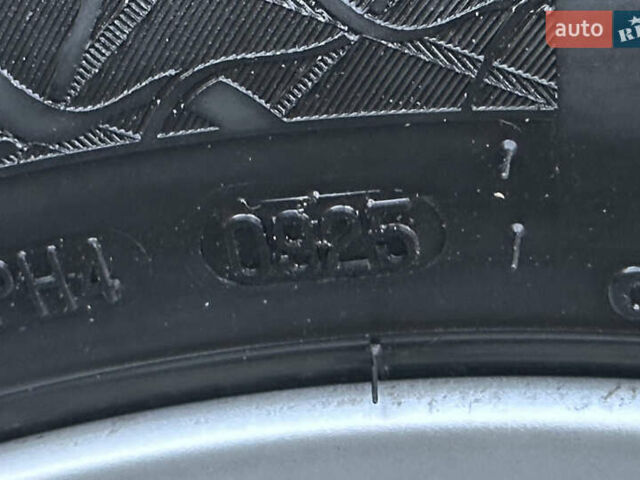 Черный Фольксваген Гольф, объемом двигателя 2 л и пробегом 248 тыс. км за 11999 $, фото 94 на Automoto.ua