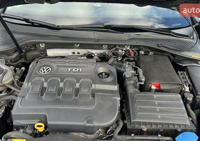 Чорний Фольксваген Гольф, об'ємом двигуна 1.6 л та пробігом 264 тис. км за 10800 $, фото 22 на Automoto.ua