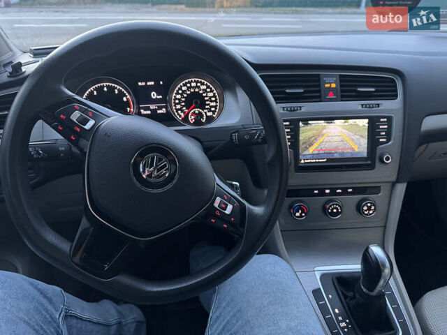 Фольксваген Гольф 2015 у Києві на Automoto.ua Чорний Фольксваген Гольф, об'ємом двигуна 1.8 л та пробігом 115 тис. км за 9999 $, фото 41 на Automoto.ua