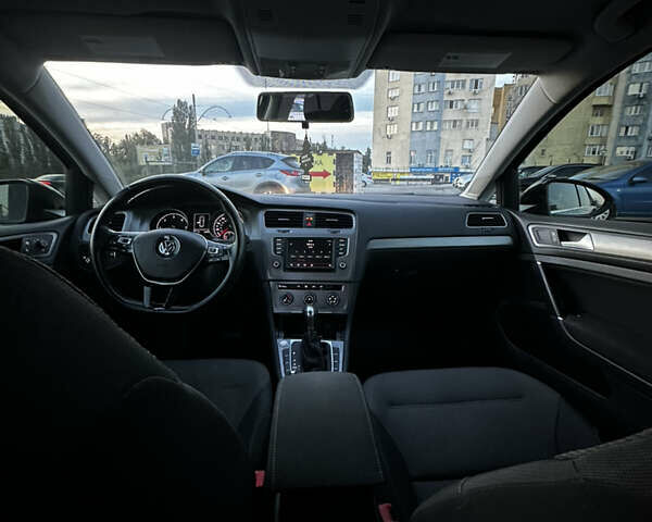 Черный Фольксваген Гольф, объемом двигателя 2 л и пробегом 153 тыс. км за 11800 $, фото 16 на Automoto.ua