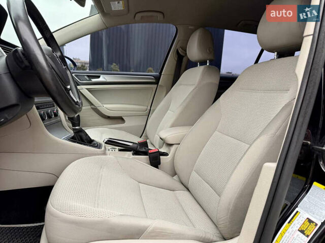 Черный Фольксваген Гольф, объемом двигателя 2 л и пробегом 220 тыс. км за 9950 $, фото 36 на Automoto.ua