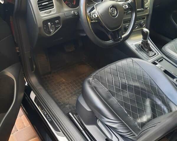 Черный Фольксваген Гольф, объемом двигателя 1.6 л и пробегом 253 тыс. км за 11950 $, фото 18 на Automoto.ua