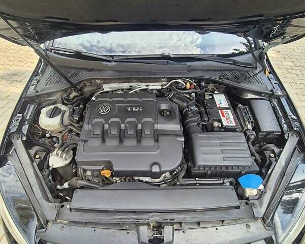 Черный Фольксваген Гольф, объемом двигателя 1.97 л и пробегом 207 тыс. км за 11500 $, фото 12 на Automoto.ua