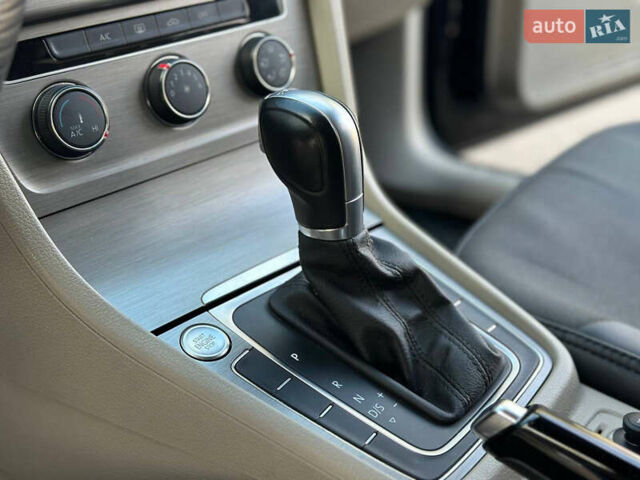 Черный Фольксваген Гольф, объемом двигателя 1.97 л и пробегом 96 тыс. км за 12699 $, фото 15 на Automoto.ua