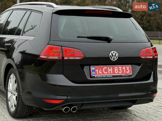 Черный Фольксваген Гольф, объемом двигателя 2 л и пробегом 242 тыс. км за 13290 $, фото 132 на Automoto.ua
