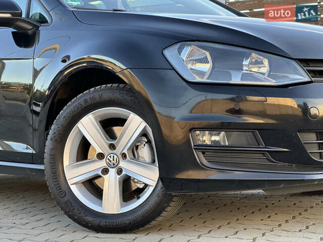 Черный Фольксваген Гольф, объемом двигателя 2 л и пробегом 248 тыс. км за 11999 $, фото 27 на Automoto.ua