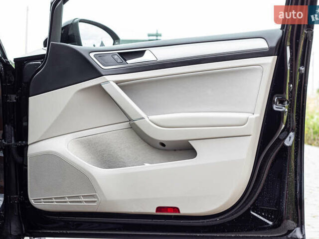 Чорний Фольксваген Гольф, об'ємом двигуна 1.97 л та пробігом 251 тис. км за 12000 $, фото 8 на Automoto.ua