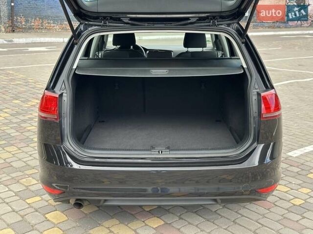 Чорний Фольксваген Гольф, об'ємом двигуна 1.6 л та пробігом 268 тис. км за 10999 $, фото 41 на Automoto.ua