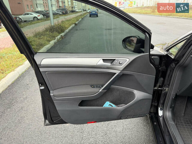 Черный Фольксваген Гольф, объемом двигателя 2 л и пробегом 159 тыс. км за 12999 $, фото 26 на Automoto.ua