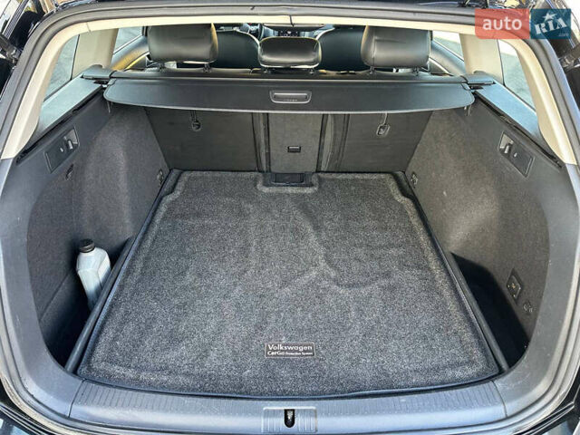 Черный Фольксваген Гольф, объемом двигателя 1.97 л и пробегом 96 тыс. км за 12699 $, фото 42 на Automoto.ua