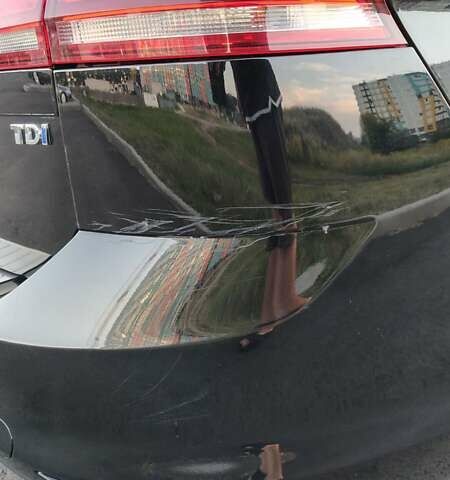 Черный Фольксваген Гольф, объемом двигателя 1.97 л и пробегом 220 тыс. км за 11800 $, фото 5 на Automoto.ua