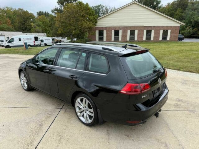 Черный Фольксваген Гольф, объемом двигателя 2 л и пробегом 75 тыс. км за 2400 $, фото 7 на Automoto.ua