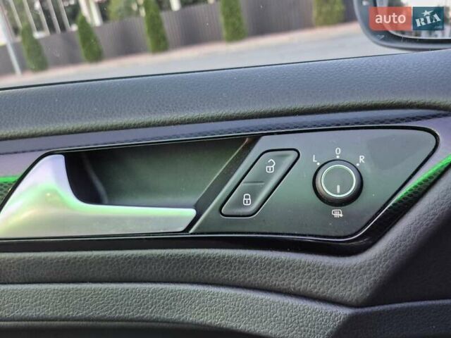 Черный Фольксваген Гольф, объемом двигателя 1.97 л и пробегом 189 тыс. км за 13555 $, фото 58 на Automoto.ua