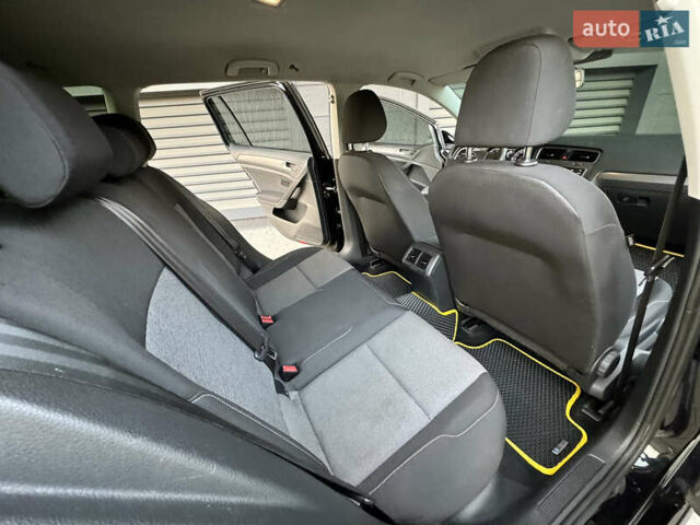 Чорний Фольксваген Гольф, об'ємом двигуна 1.6 л та пробігом 204 тис. км за 10900 $, фото 15 на Automoto.ua