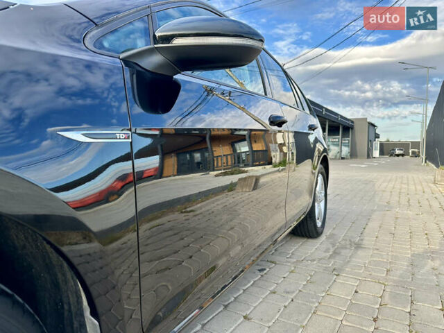 Черный Фольксваген Гольф, объемом двигателя 1.6 л и пробегом 223 тыс. км за 11900 $, фото 18 на Automoto.ua