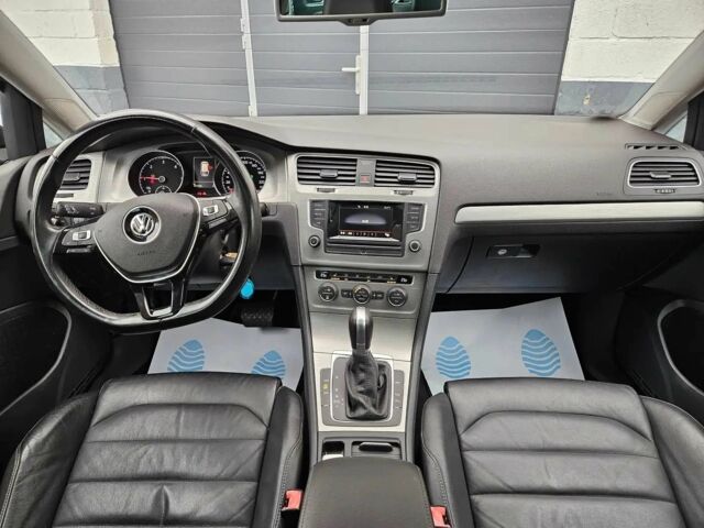 Черный Фольксваген Гольф, объемом двигателя 1.6 л и пробегом 77 тыс. км за 2400 $, фото 8 на Automoto.ua