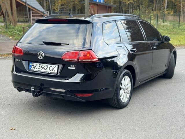 Черный Фольксваген Гольф, объемом двигателя 1.6 л и пробегом 220 тыс. км за 8800 $, фото 5 на Automoto.ua