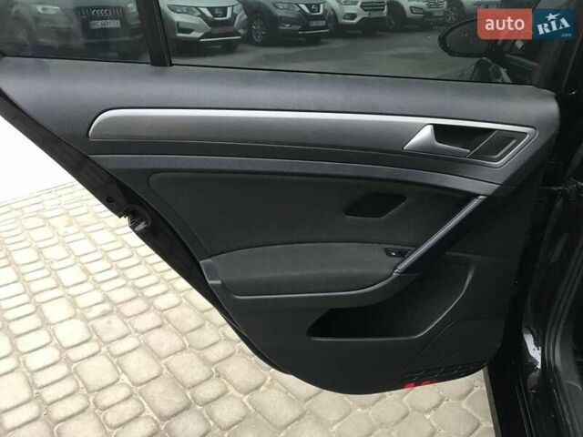 Чорний Фольксваген Гольф, об'ємом двигуна 1.6 л та пробігом 240 тис. км за 10590 $, фото 16 на Automoto.ua