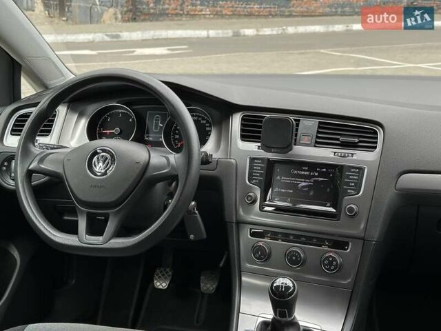 Чорний Фольксваген Гольф, об'ємом двигуна 1.6 л та пробігом 268 тис. км за 10999 $, фото 52 на Automoto.ua