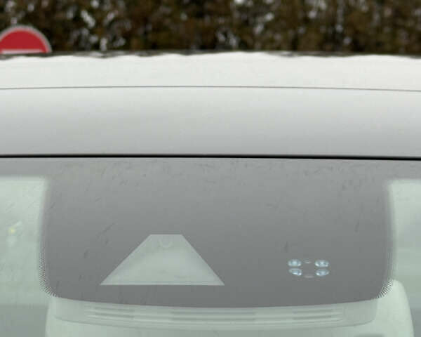 Черный Фольксваген Гольф, объемом двигателя 2 л и пробегом 242 тыс. км за 13290 $, фото 9 на Automoto.ua