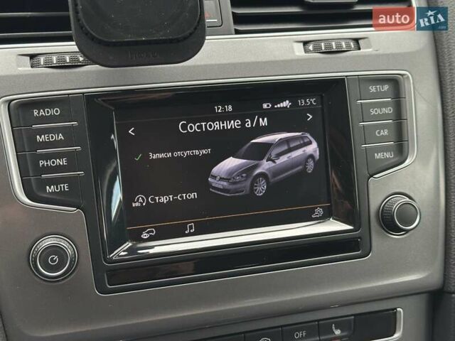 Чорний Фольксваген Гольф, об'ємом двигуна 1.6 л та пробігом 268 тис. км за 10999 $, фото 48 на Automoto.ua