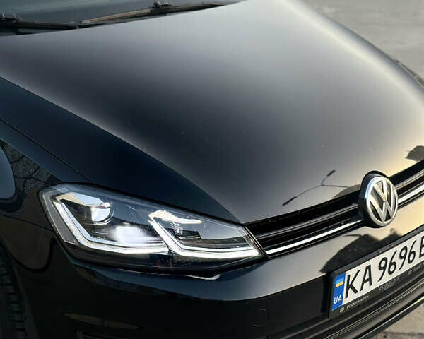 Черный Фольксваген Гольф, объемом двигателя 1.97 л и пробегом 236 тыс. км за 10500 $, фото 1 на Automoto.ua