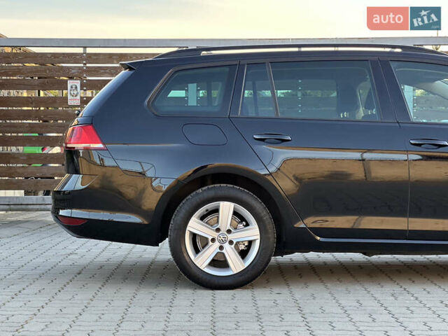 Черный Фольксваген Гольф, объемом двигателя 2 л и пробегом 248 тыс. км за 11999 $, фото 31 на Automoto.ua