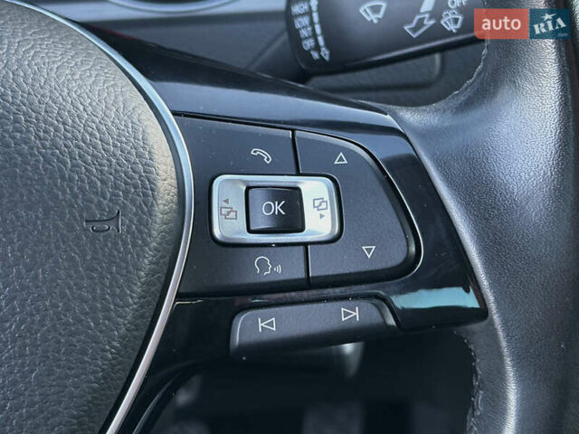 Черный Фольксваген Гольф, объемом двигателя 2 л и пробегом 248 тыс. км за 11999 $, фото 55 на Automoto.ua