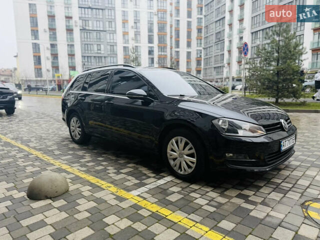 Черный Фольксваген Гольф, объемом двигателя 1.6 л и пробегом 260 тыс. км за 9300 $, фото 4 на Automoto.ua