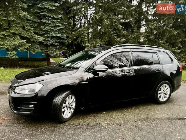 Черный Фольксваген Гольф, объемом двигателя 1.6 л и пробегом 285 тыс. км за 10350 $, фото 1 на Automoto.ua